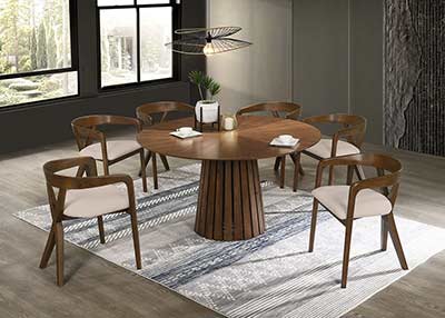 Round Dining Table VG Whitley