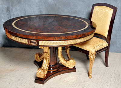 Luxurious Classic Round Dining Table Valentine