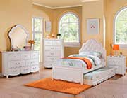 Youth Bedroom in White finish AC70